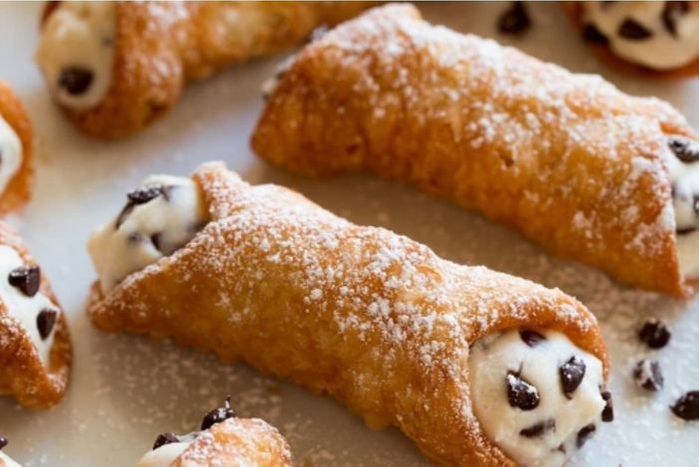 Toscana Market Opens With Italian Doughnuts from Al Volo Chef