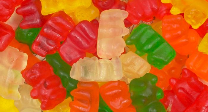 Buy Gummy Fruit Snacks Online | Mercato