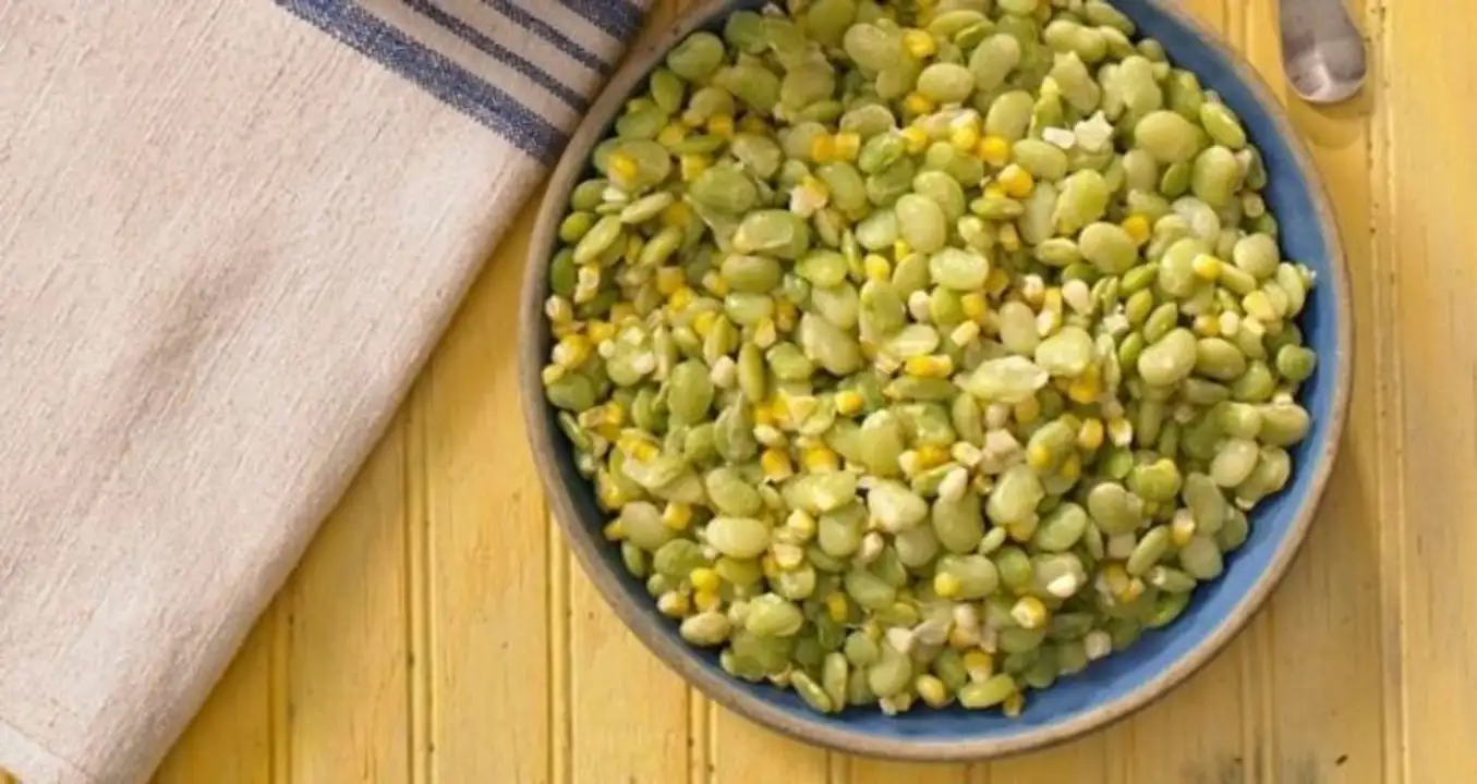 Order Whole Foods Co-op - Herbed Succotash food online from Whole Foods Co-Op Denfeld store, Duluth on bringmethat.com
