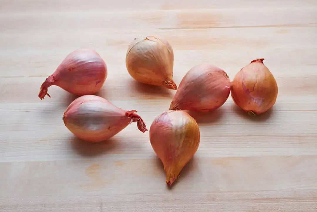 Order Shallots Onions food online from Meats Supreme store, Brooklyn on bringmethat.com