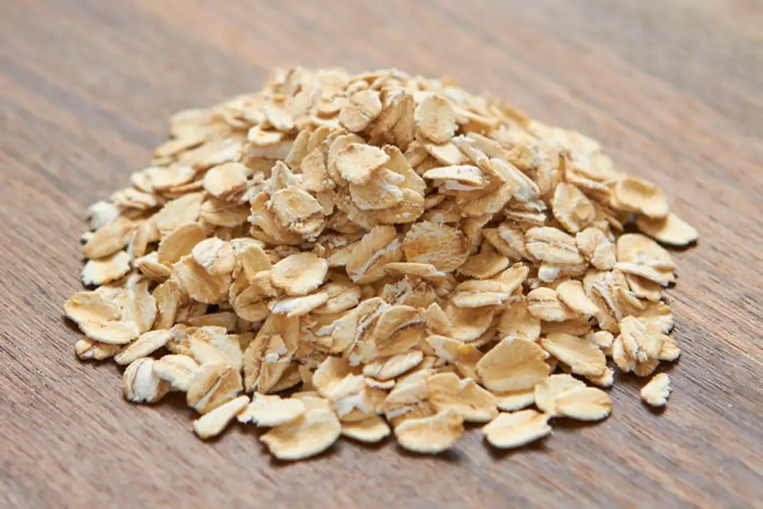 Order Bulk Organic Rolled Oats / Oatmeal food online from Whole Foods Co-Op Denfeld store, Duluth on bringmethat.com