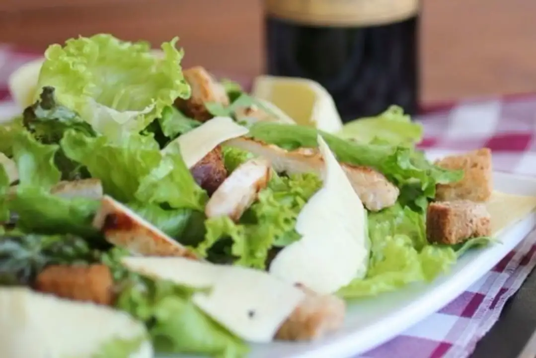 Order Chicken Caesar Salad - 12 Ounces food online from Meats Supreme store, Brooklyn on bringmethat.com