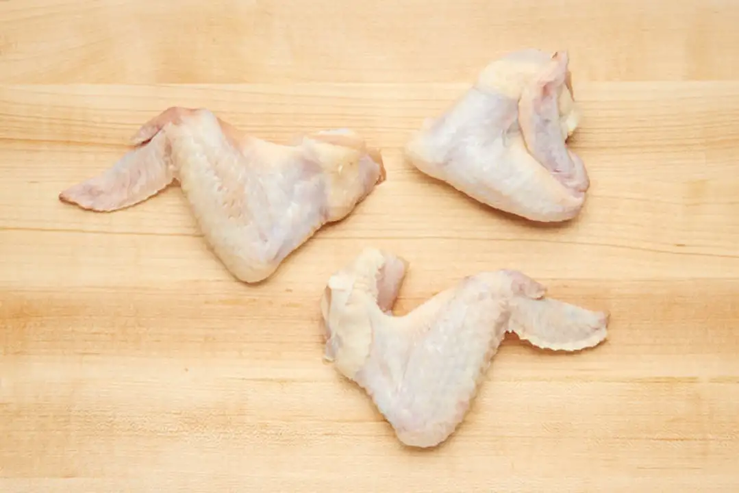 Order Chicken Wings, 40 LB Whole Case food online from Fligner Market store, Lorain on bringmethat.com