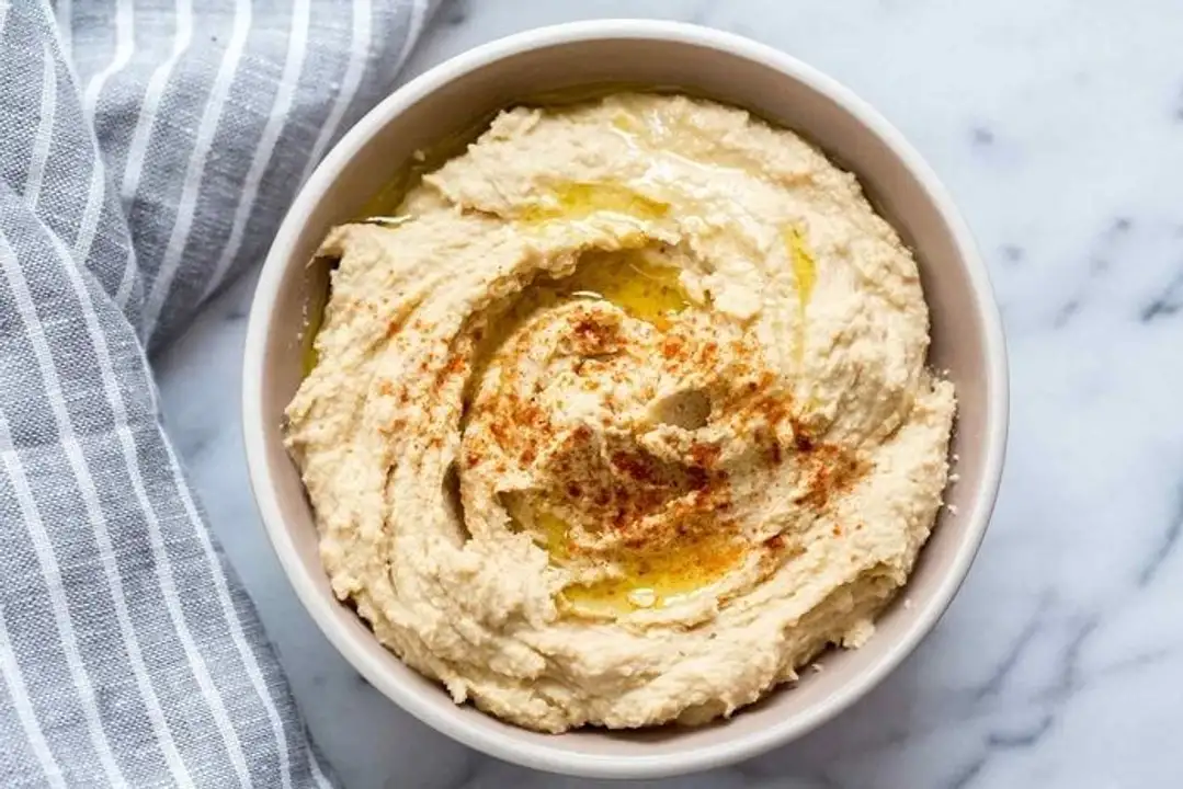 Order WFC Deli Hummus food online from Whole Foods Co-Op Denfeld store, Duluth on bringmethat.com
