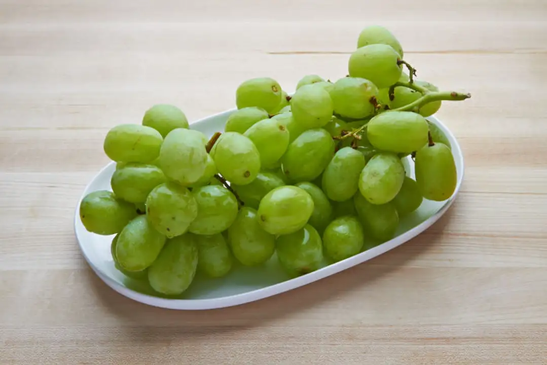 Order Green Grapes food online from Meats Supreme store, Brooklyn on bringmethat.com