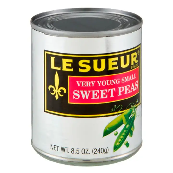 Order Le Sueur Sweet Peas, Very Young Small - 8.5 Ounces food online from Holiday farms store, Roslyn Heights on bringmethat.com