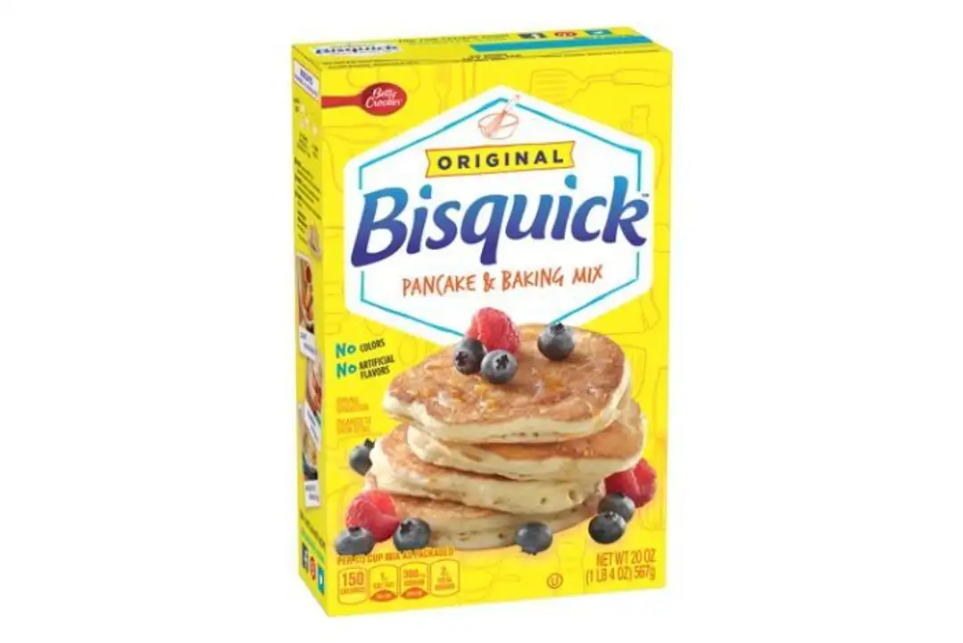 Order Bisquick Pancake & Baking Mix, Original - 40 Ounces food online from Holiday farms store, Roslyn Heights on bringmethat.com
