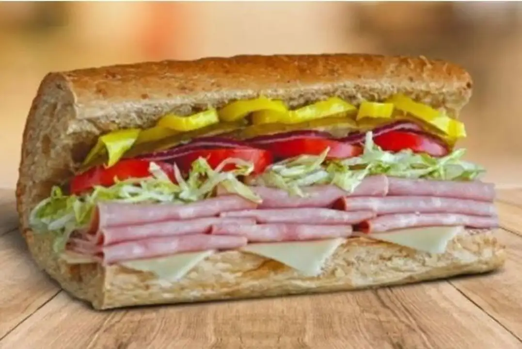 Order Deli Sandwich - 1 Each food online from Holiday farms store, Roslyn Heights on bringmethat.com