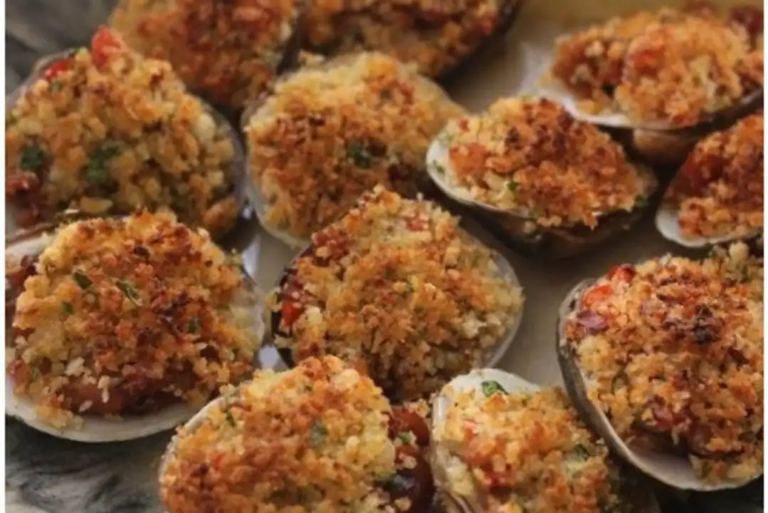Order Baked Clams - dozen food online from Meats Supreme store, Brooklyn on bringmethat.com