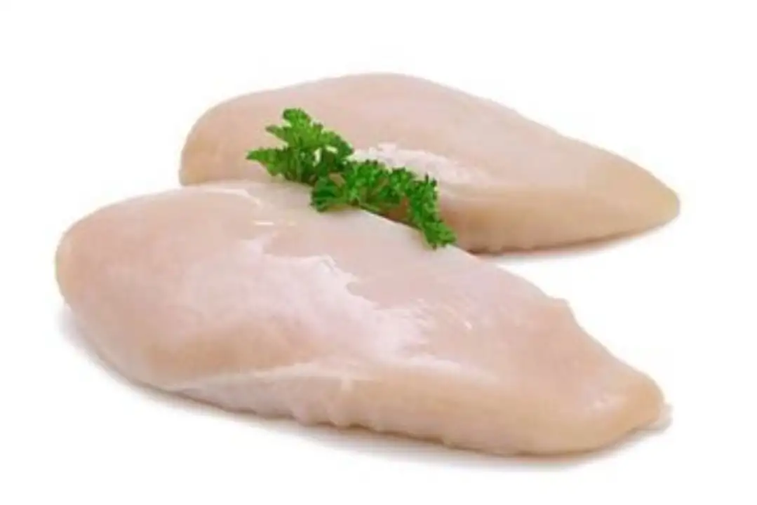Order Gerber Skinless Boneless Chicken Breast Family Pack food online from Whole Foods Co-Op Denfeld store, Duluth on bringmethat.com
