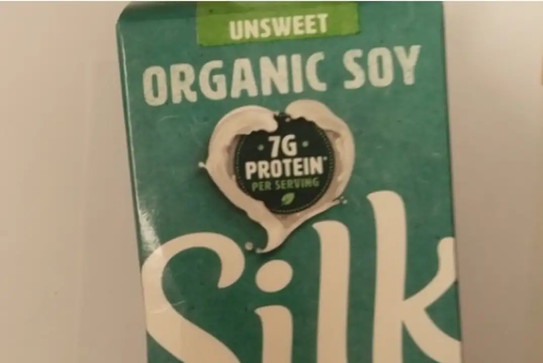Order Silk Soy Plain Milk UNSWEET - 64 Ounces food online from Whole Foods Co-Op Denfeld store, Duluth on bringmethat.com