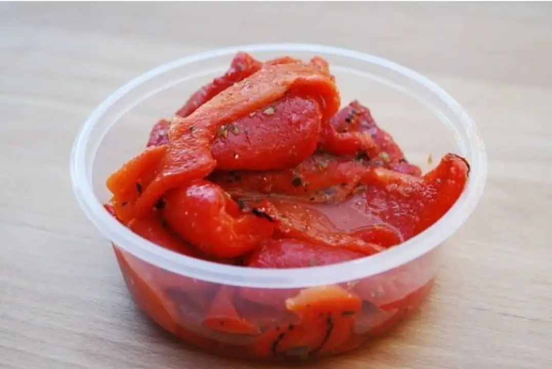 Order Roasted Red Peppers food online from Meats Supreme store, Brooklyn on bringmethat.com