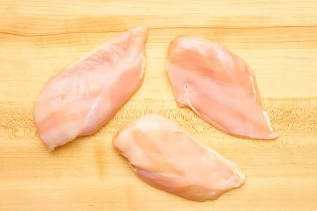 Order Perdue Sliced Cutlets food online from Meats Supreme store, Brooklyn on bringmethat.com