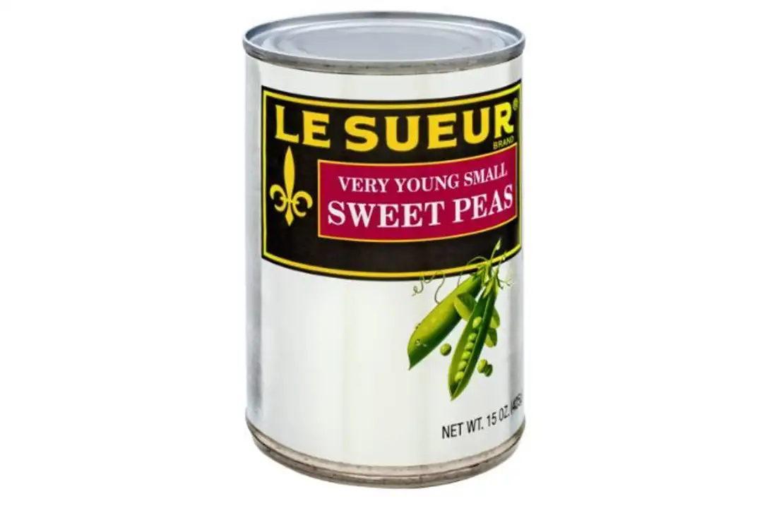 Order Le Sueur Peas, Sweet, Very Young, Small - 15 Ounces food online from Holiday farms store, Roslyn Heights on bringmethat.com
