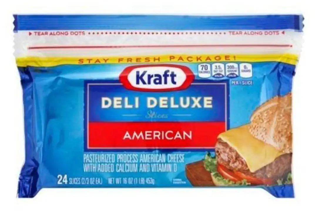 Order Kraft Deli Deluxe Cheese, Pasteurized Process, Slices, American - 16 Ounces food online from Holiday farms store, Roslyn Heights on bringmethat.com