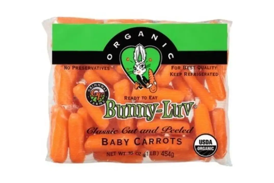 Order Bunny Luv Organic Carrots, Fresh Organic - 16 Ounces food online from Holiday farms store, Roslyn Heights on bringmethat.com
