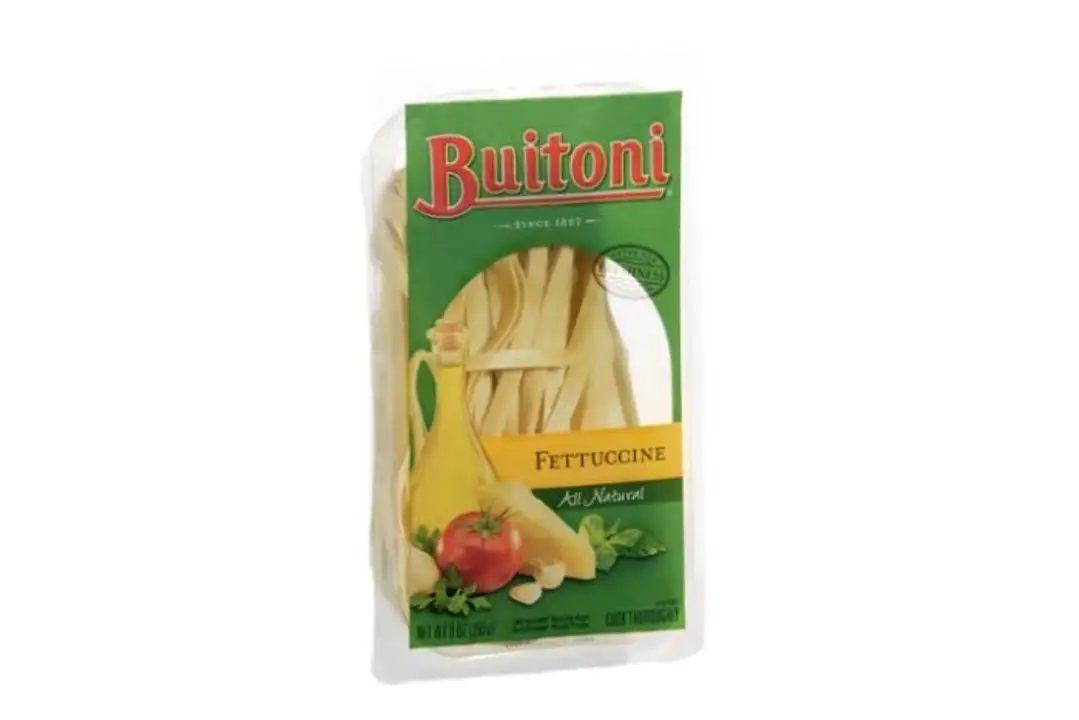 Order Buitoni Fettuccine - 9 Ounces food online from Holiday farms store, Roslyn Heights on bringmethat.com