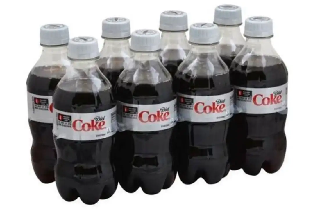 Order Diet Coke Cola, 8 Pack - 12 Fluid Ounces (Pack of 8) food online from Holiday farms store, Roslyn Heights on bringmethat.com
