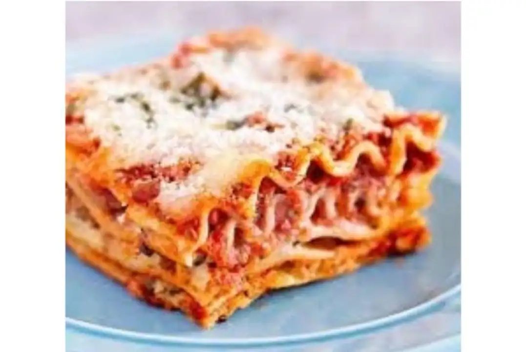 Order WFC Deli Italian Sausage Lasagna food online from Whole Foods Co-Op Denfeld store, Duluth on bringmethat.com