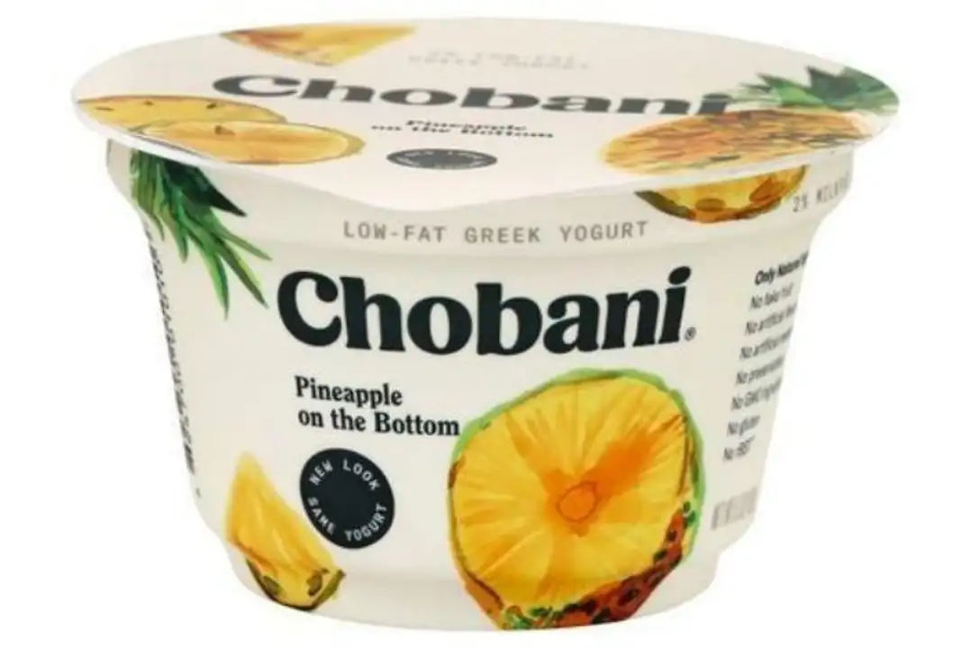 Order Chobani Yogurt, Greek, Low Fat, with Pineapple on the Bottom - 5.3 Ounces food online from Holiday farms store, Roslyn Heights on bringmethat.com