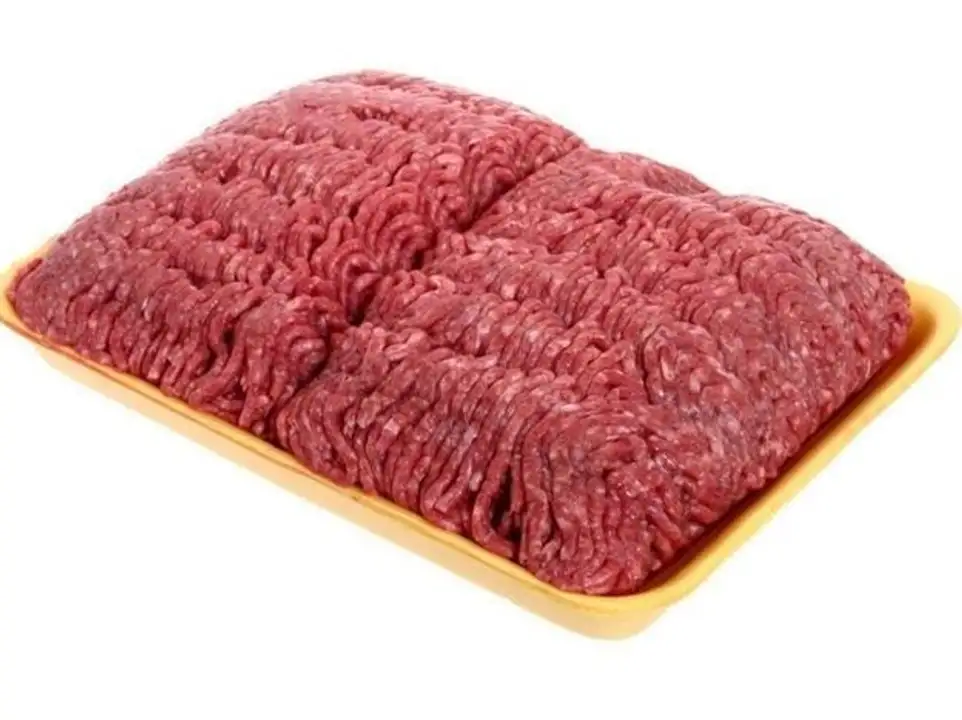 Order Beef Ground Chuck Patties Family Pack food online from Holiday farms store, Roslyn Heights on bringmethat.com
