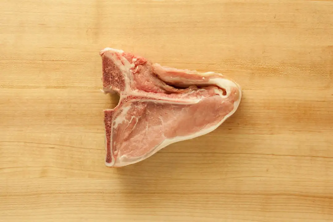 Order Loin Veal Chops food online from Meats Supreme store, Brooklyn on bringmethat.com