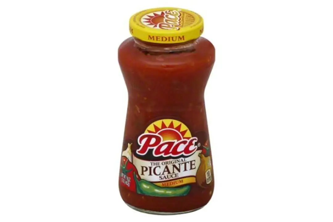 Order Pace Picante Sauce, Medium - 16 Ounces food online from Novato Harvest Market store, Novato on bringmethat.com