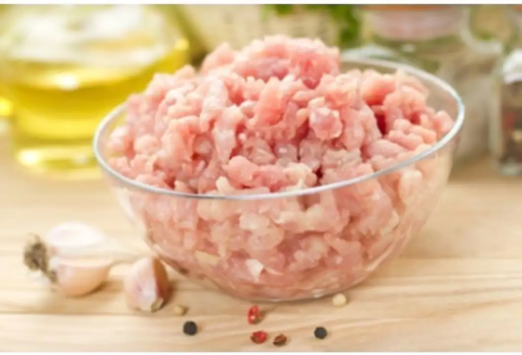 Order Chopped Chicken Meat food online from Meats Supreme store, Brooklyn on bringmethat.com