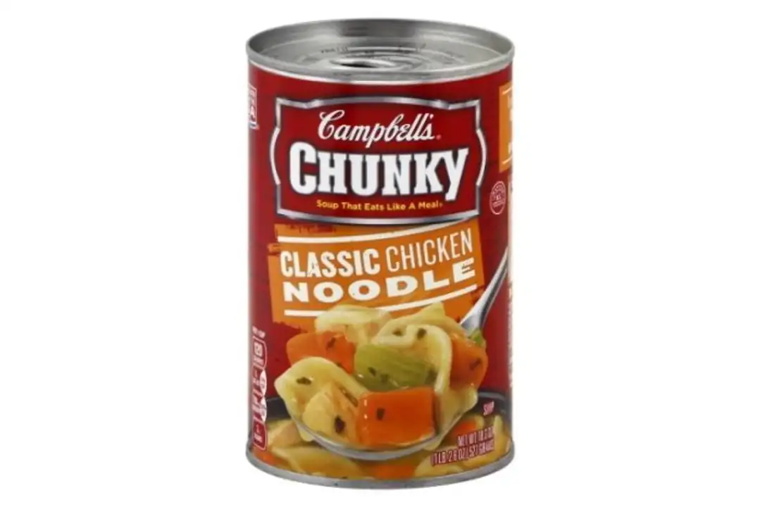 Order Campbells Chunky Soup, Classic Chicken Noodle - 19 Ounces food online from Holiday farms store, Roslyn Heights on bringmethat.com