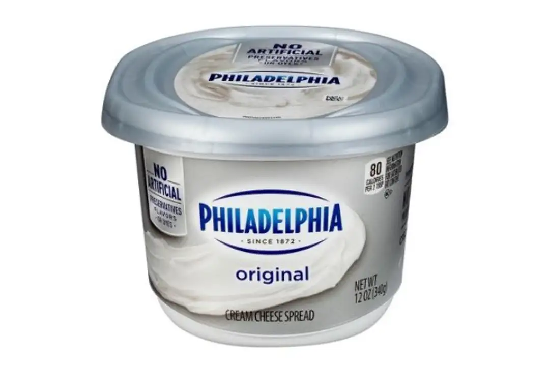 Order Philadelphia Cream Cheese Spread, Original - 12 Ounces food online from Holiday farms store, Roslyn Heights on bringmethat.com