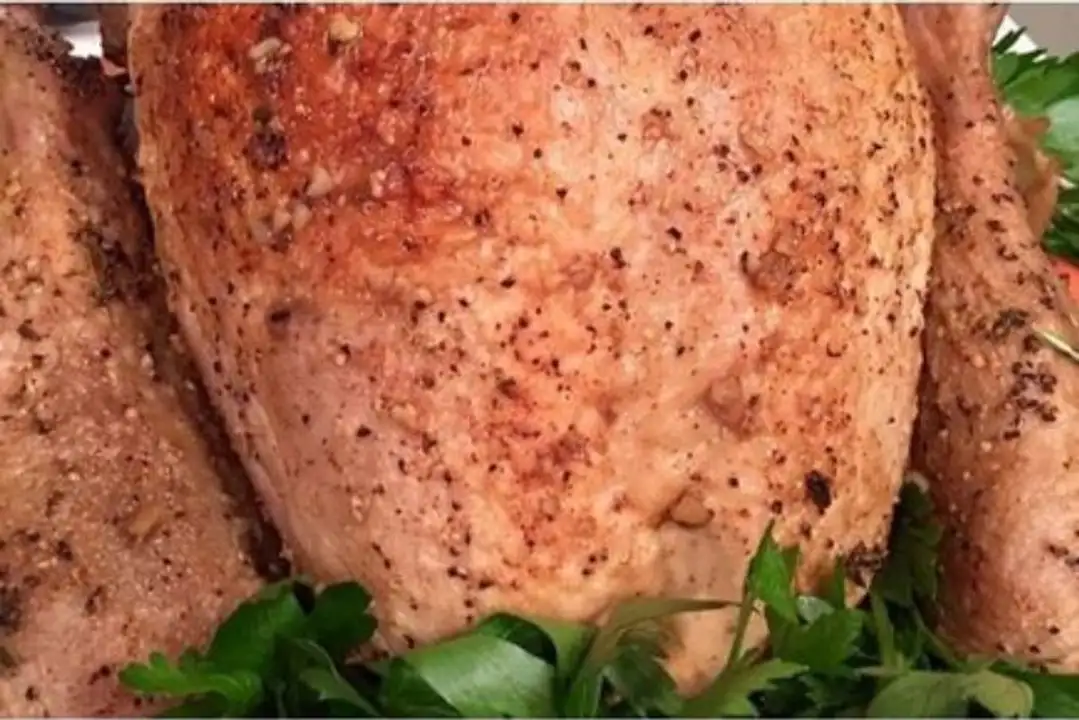 Order Cooked Turkey Breast food online from Meats Supreme store, Brooklyn on bringmethat.com