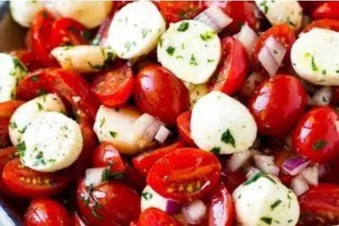 Order Tomato & Mozzarella Salad food online from Holiday farms store, Roslyn Heights on bringmethat.com