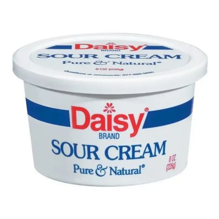 Order Daisy Sour Cream - 8 Ounces food online from Fligner Market store, Lorain on bringmethat.com