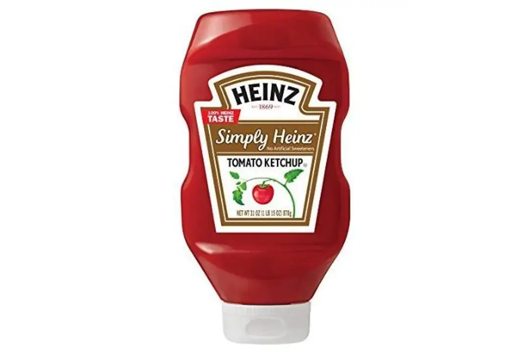 Order Heinz Tomato Ketchup - 34 Ounces food online from Holiday farms store, Roslyn Heights on bringmethat.com