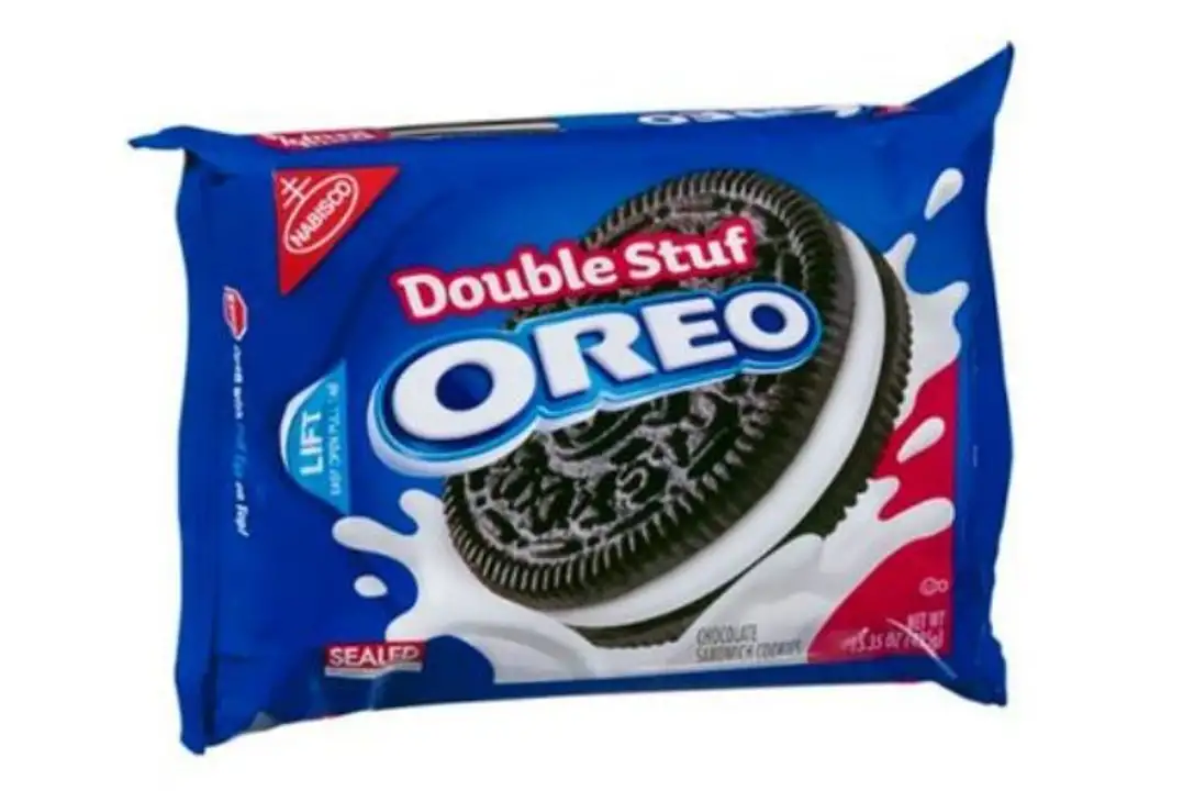 Order Oreo Cookies, Sandwich, Chocolate - 15.35 Ounces food online from Novato Harvest Market store, Novato on bringmethat.com