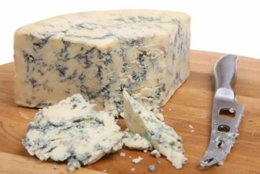 Order Intersource Over the Moon Blue Cheese food online from Whole Foods Co-Op Denfeld store, Duluth on bringmethat.com