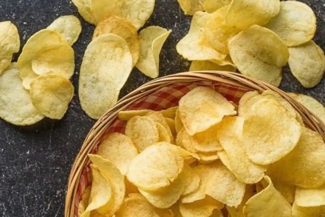 Order Ballreich Smoked Cheddar Onion Potato Chips - 2.75 Ounces food online from Fligner Market store, Lorain on bringmethat.com