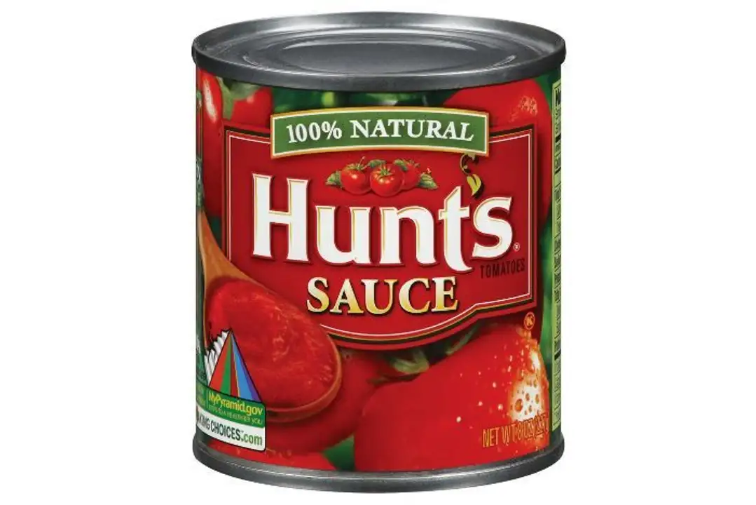 Order Hunts Tomato Sauce - 8 Ounces food online from Fligner Market store, Lorain on bringmethat.com