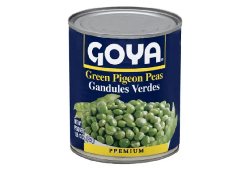 Order Goya Pigeon Peas, Green - 29 Ounces food online from Fligner Market store, Lorain on bringmethat.com