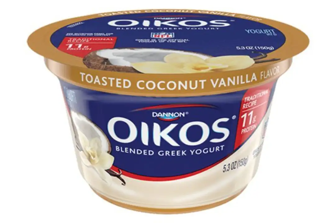 Order Oikos Yogurt, Greek, Toasted Coconut Vanilla Flavor - 5.3 Ounces food online from Holiday farms store, Roslyn Heights on bringmethat.com