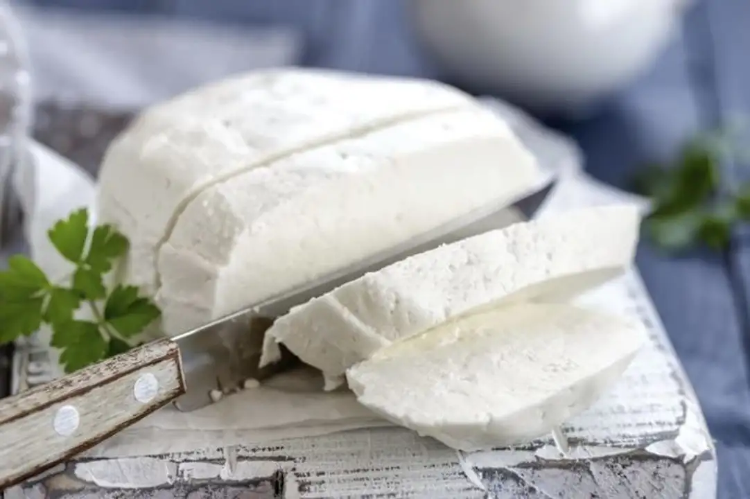 Order Fresh Mozzarella (Salted) food online from Meats Supreme store, Brooklyn on bringmethat.com