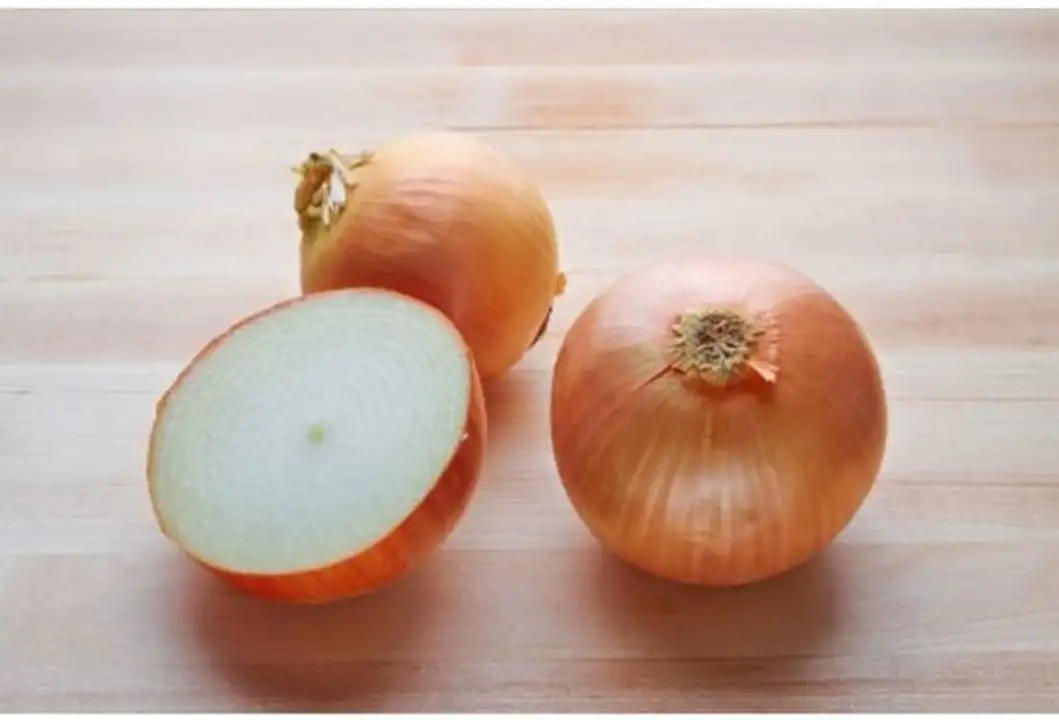 Order Spanish Onions food online from Holiday farms store, Roslyn Heights on bringmethat.com