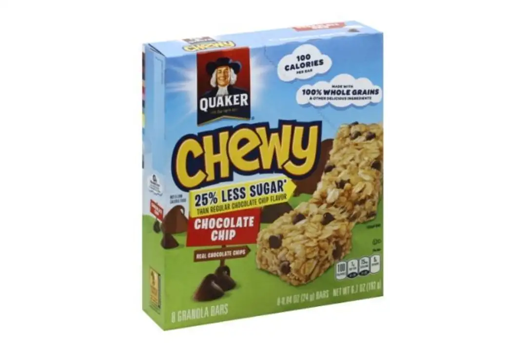 Order Quaker Chewy Granola Bars, Chocolate Chip - 8 Each food online from Holiday farms store, Roslyn Heights on bringmethat.com