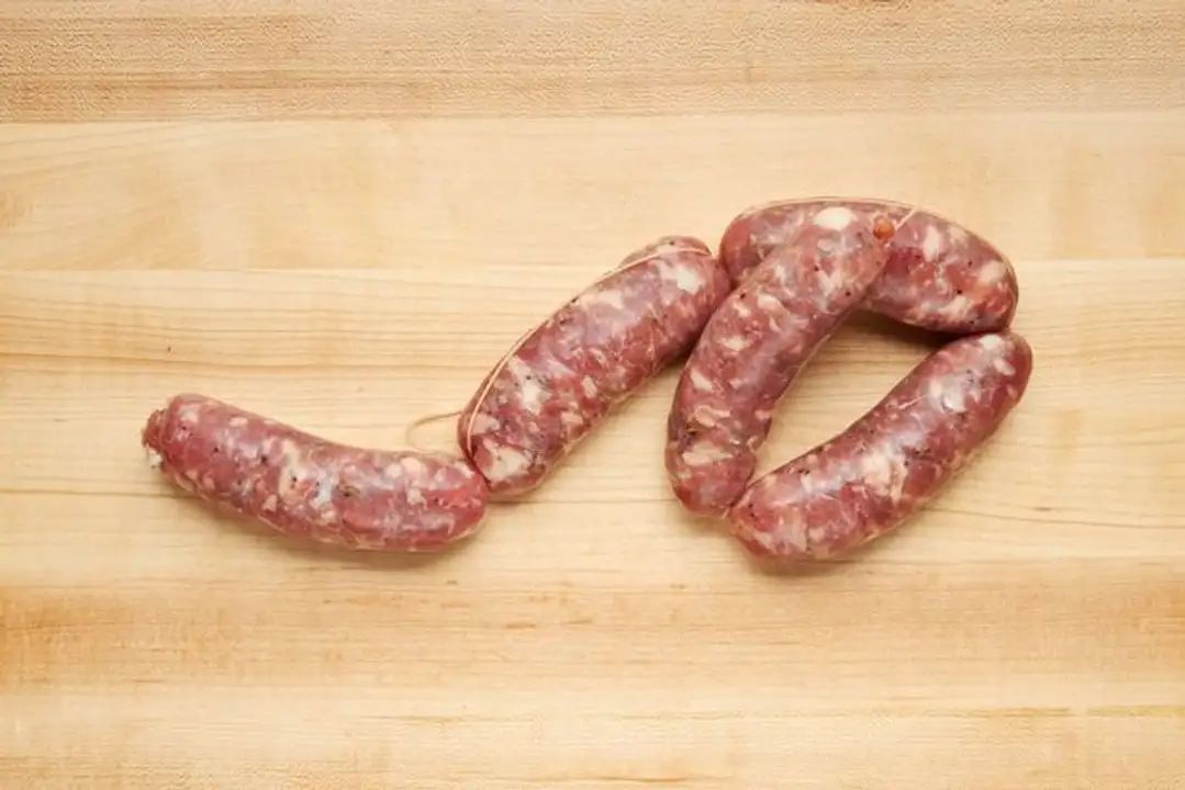 Order Italian Style Fennel Sausage food online from Meats Supreme store, Brooklyn on bringmethat.com