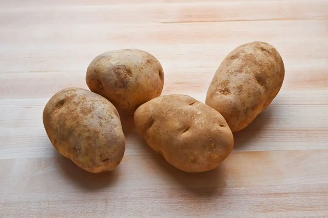 Order Idaho Potato food online from Holiday farms store, Roslyn Heights on bringmethat.com
