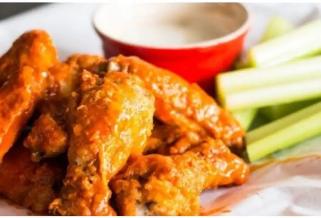 Order Buffalo Wing Platter - 16 Inches food online from Meats Supreme store, Brooklyn on bringmethat.com