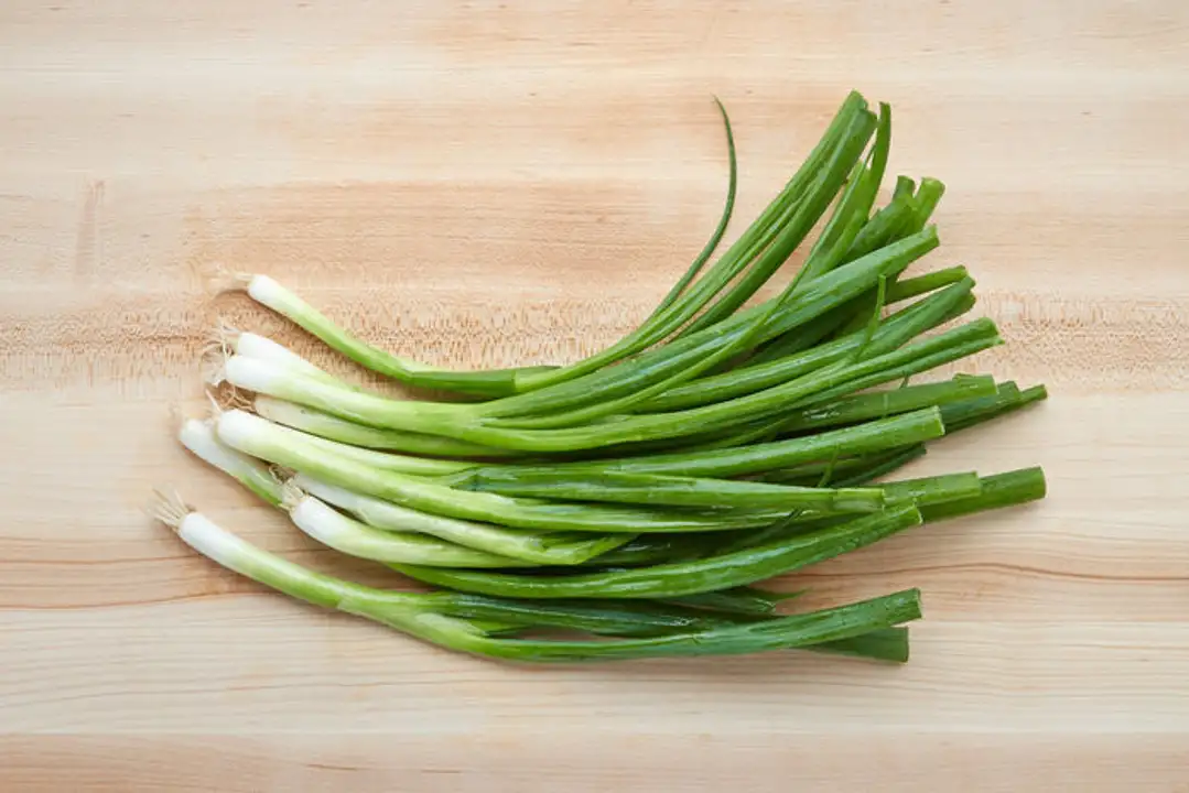Order Scallions food online from Meats Supreme store, Brooklyn on bringmethat.com