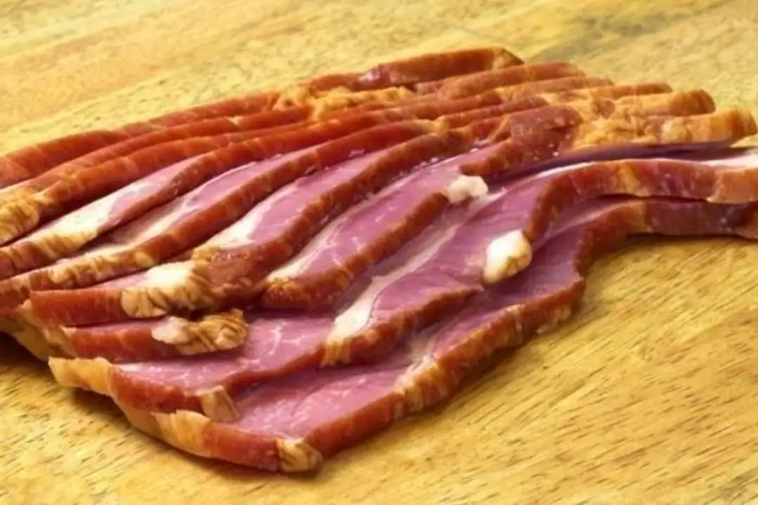 Order Platter Bacon food online from Novato Harvest Market store, Novato on bringmethat.com