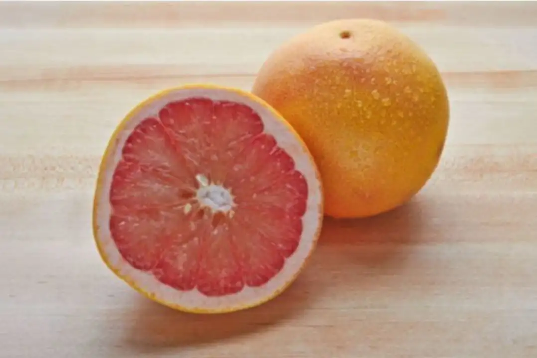 Order Grapefruit food online from Whole Foods Co-Op Denfeld store, Duluth on bringmethat.com